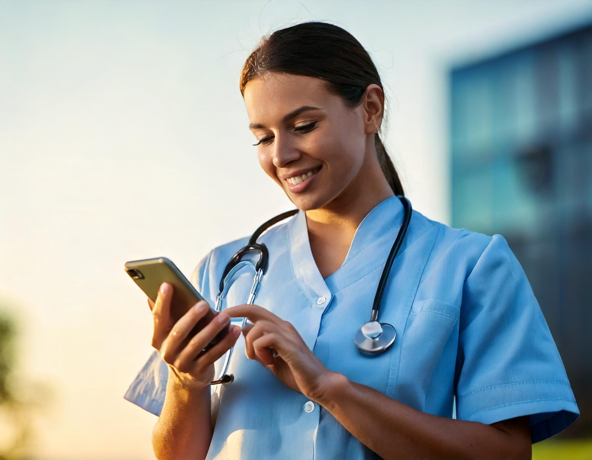 Wie kann die neue App „Der Pflegeratgeber“ den Arbeitsalltag erleichtern?